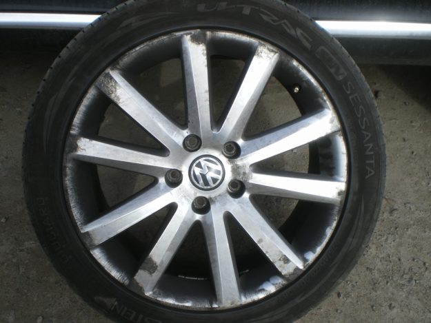 Corroded VW Alloy Wheel