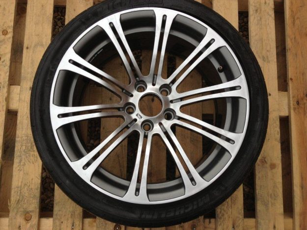 BMW M3 Alloy Wheel prior to refurbishment